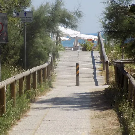 Caraibi Eraclea Mare
